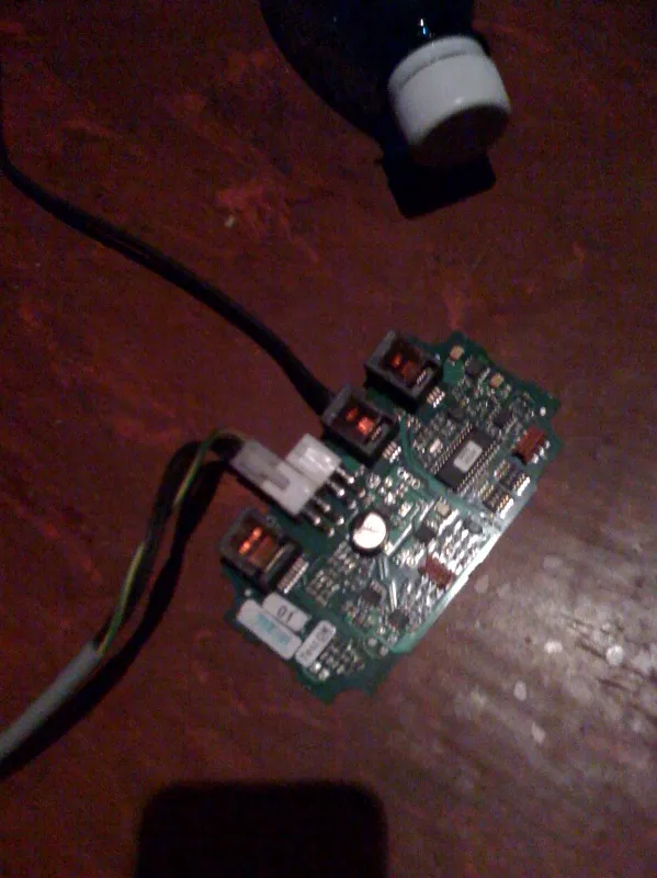 Mysterious device in the cinema under the seat