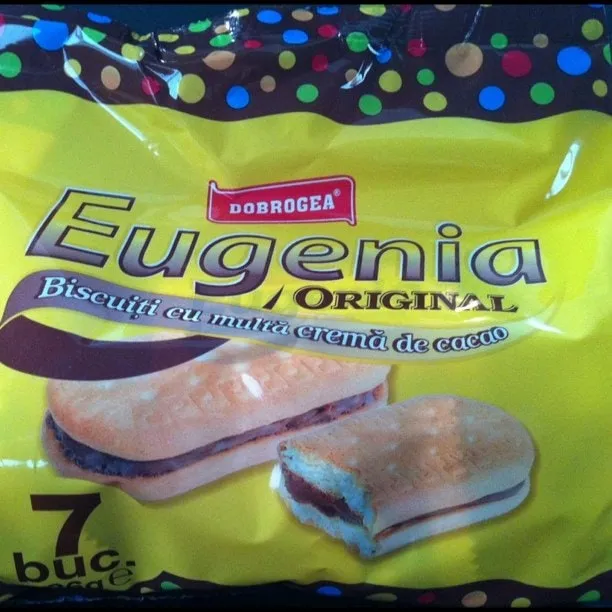Yellow packet of Dobrogea Eugenia Original biscuits with cocoa cream